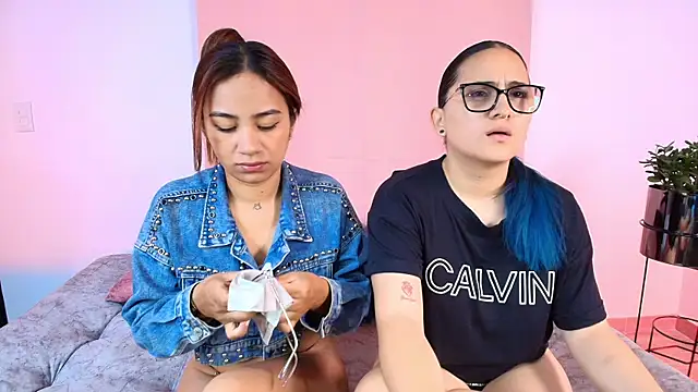 Jules n Gia online show from 10-29-25, 10:25