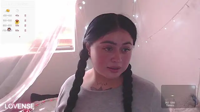 PamelaDoouce online show from 01-08-25, 06:31