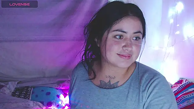 PamelaDoouce online show from 03-11-25, 06:41