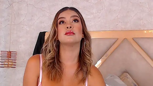 JoannaStanford online show from 03-25-26, 03:11