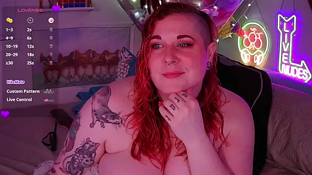 opalreigning online show from 10-15-25, 09:17