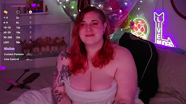 opalreigning online show from 12-19-25, 10:06