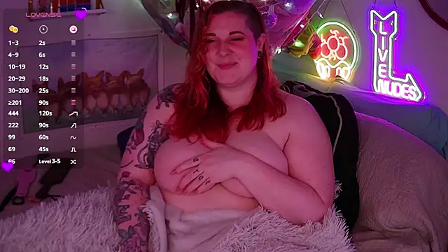 opalreigning online show from 02-24-26, 09:10