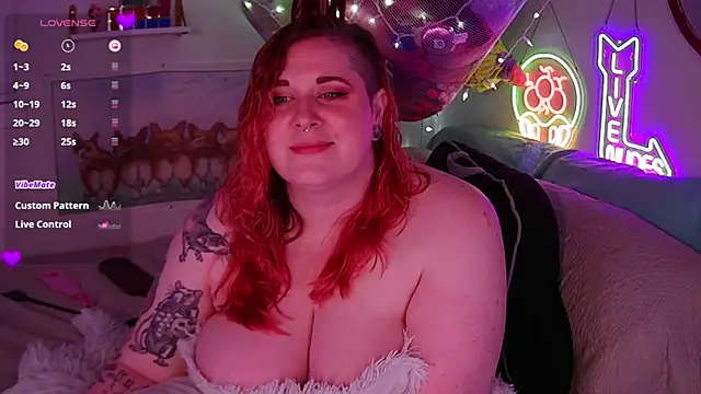 opalreigning online show from 10-27-25, 08:15