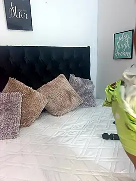 AriannaTorres online show from 01-11-26, 12:23