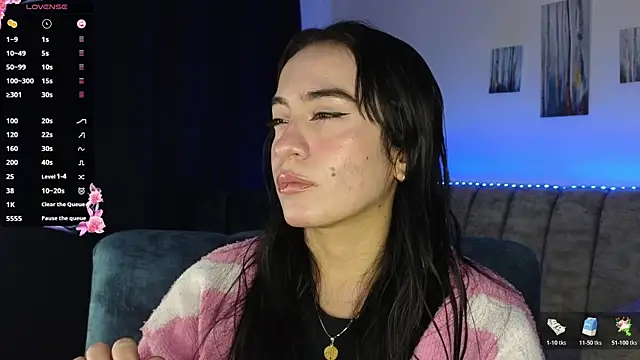 Snapshot of ZaraDames_ chatting on 11-26-25, 03:39 ZaraDames online show from 11-26-25, 03:39