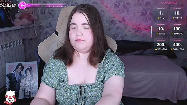 Snapshot of Estelle_Hicks chatting on 06-13-26, 07:12 Estelle Hicks online show from 06-13-26, 07:12