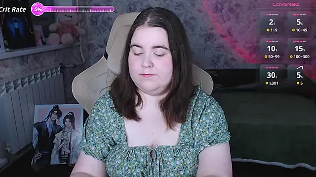 Snapshot of Estelle_Hicks chatting on 07-15-26, 07:21 Estelle Hicks online show from 07-15-26, 07:21