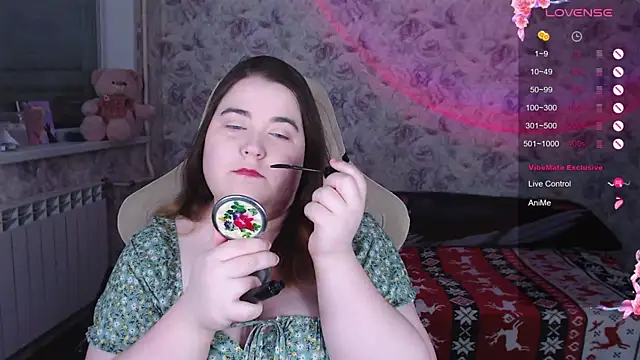 Estelle Hicks online show from 01-18-26, 06:33