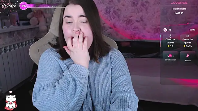 Estelle Hicks online show from 04-06-26, 06:53