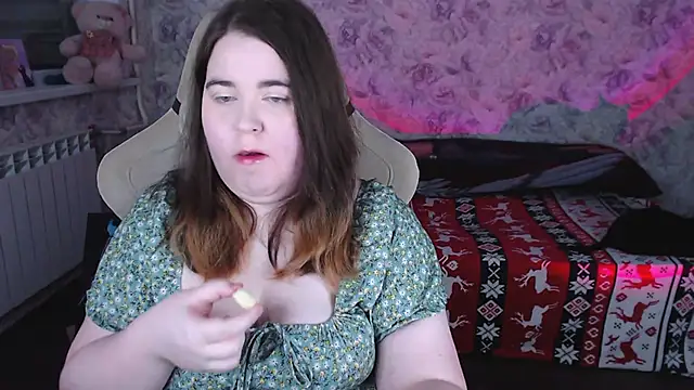 Estelle Hicks online show from 02-23-26, 06:30