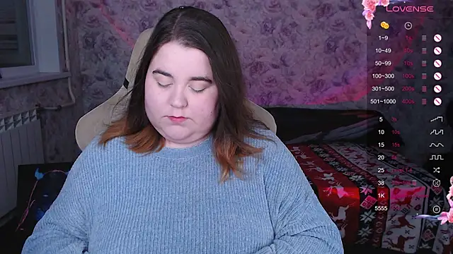 Estelle Hicks online show from 11-13-25, 06:12