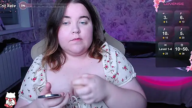 Estelle Hicks online show from 09-23-25, 06:04