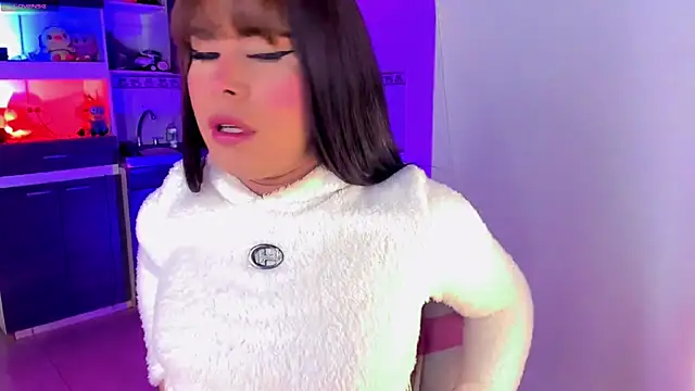 Snapshot of LittleEmmaa chatting on 03-01-26, 09:53 LittleEmmaa online show from 03-01-26, 09:53