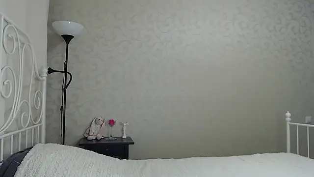 ShyEvaa online show from 10-31-25, 02:35