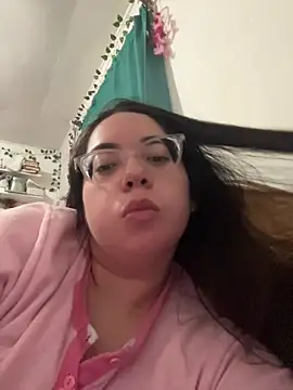 indiegirl666 online show from 05-30-26, 04:19