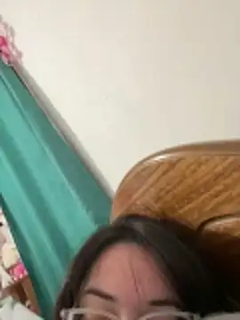 indiegirl666 online show from 04-07-26, 03:19