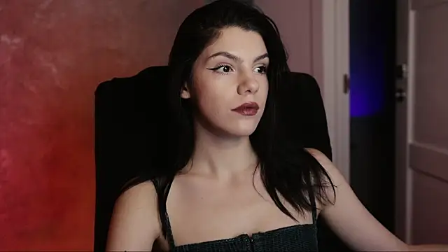 Snapshot of mistress__rochelle chatting on 03-07-25, 10:21 mistress rochelle online show from 03-07-25, 10:21