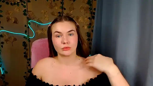 Snapshot of Glory_air chatting on 05-26-26, 06:22 Glory air online show from 05-26-26, 06:22
