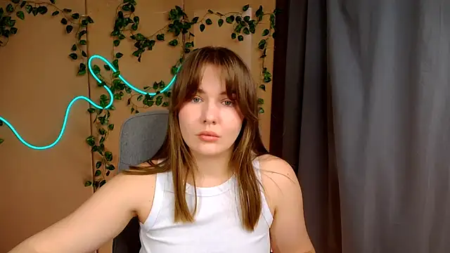 Snapshot of Glory_air chatting on 04-27-26, 06:55 Glory air online show from 04-27-26, 06:55