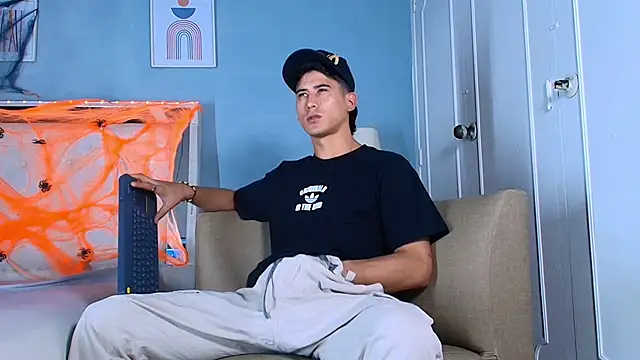 Jhonn Rhyss online show from 10-05-25, 07:37