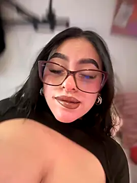 Snapshot of KatteWise chatting on 09-10-25, 03:05 KatteWise online show from 09-10-25, 03:05