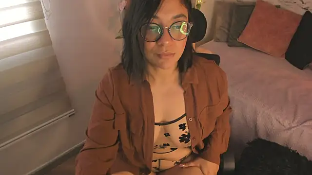 Bella desi  online show from 06-26-26, 01:28