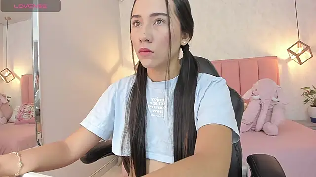 SUNNYCYRUS online show from 03-08-25, 12:30