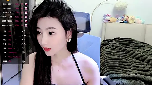 Snapshot of FeiFei-babe chatting on 03-03-25, 02:49 FeiFei-babe online show from 03-03-25, 02:49