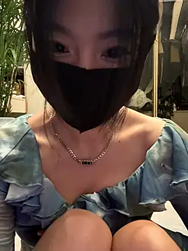 Snapshot of FeiFei-babe chatting on 09-21-25, 10:53 FeiFei-babe online show from 09-21-25, 10:53