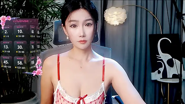 Snapshot of FeiFei-babe chatting on 10-12-25, 12:50 FeiFei-babe online show from 10-12-25, 12:50