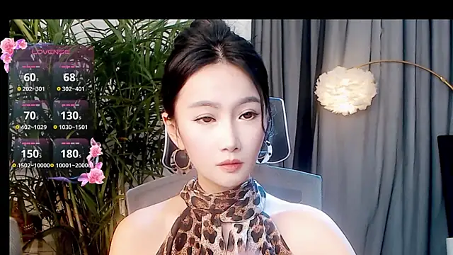 FeiFei-babe online show from 10-25-25, 04:07