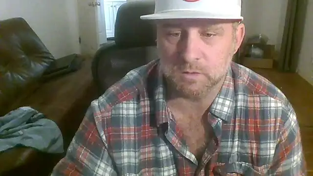 Snapshot of poundyouout69 chatting on 02-04-26, 06:25 poundyouout69 online show from 02-04-26, 06:25