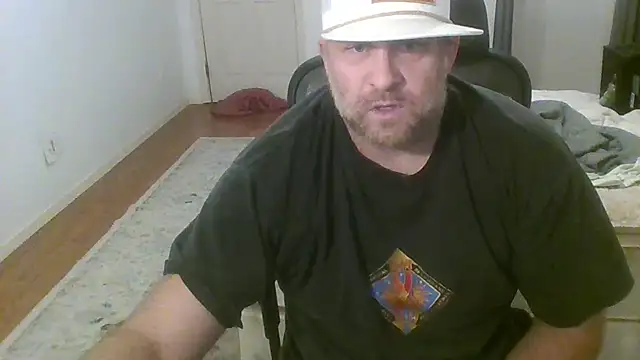 Snapshot of poundyouout69 chatting on 02-15-25, 06:12 poundyouout69 online show from 02-15-25, 06:12