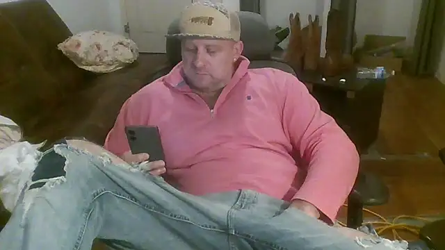 Snapshot of poundyouout69 chatting on 02-22-26, 04:37 poundyouout69 online show from 02-22-26, 04:37