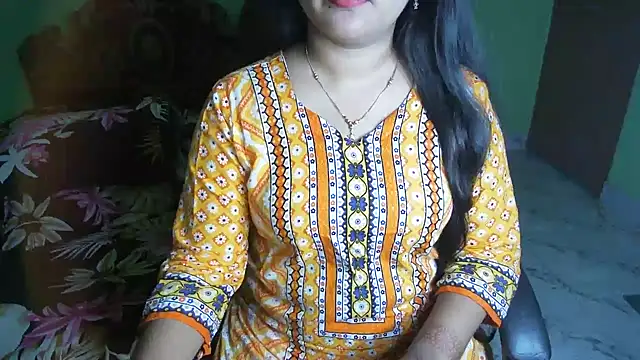 BengaliQueenStar online show from 04-24-26, 04:09