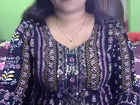 BengaliQueenStar online show from 11-11-25, 03:18