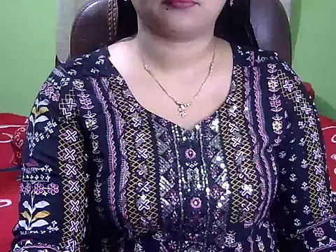 BengaliQueenStar online show from 11-22-25, 04:17