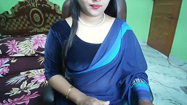 BengaliQueenStar online show from 05-06-26, 04:11