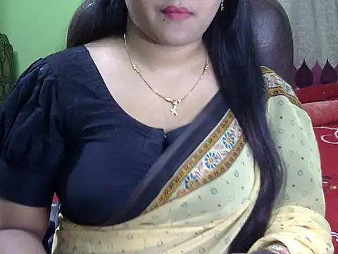 BengaliQueenStar online show from 11-20-25, 04:29