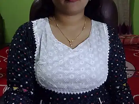 BengaliQueenStar online show from 12-16-25, 04:11