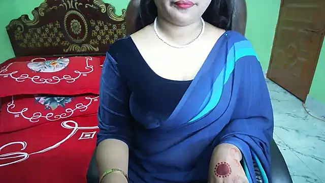 BengaliQueenStar online show from 05-13-26, 04:36