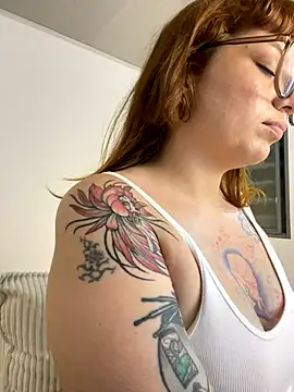 sophia goth online show from 09-23-25, 11:56