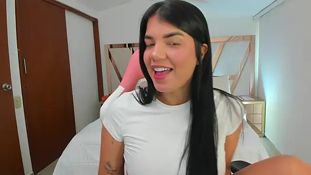 emma lopes online show from 04-20-26, 10:00