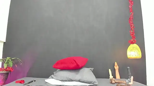 Luna smit08 online show from 09-22-25, 08:48