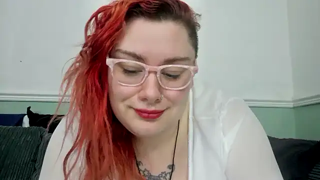 Bustycurves online show from 02-21-25, 10:37