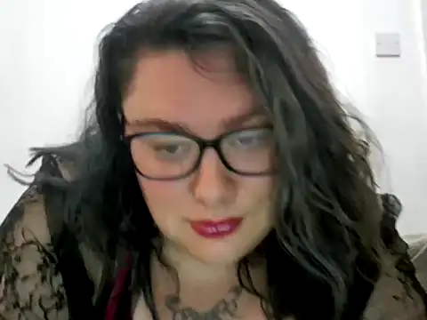 Bustycurves online show from 09-27-25, 09:54