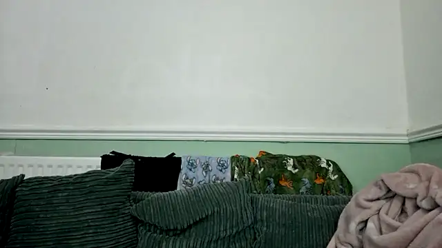 Bustycurves online show from 03-15-25, 09:27