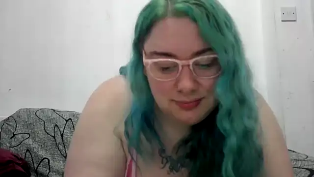 Bustycurves online show from 05-06-26, 08:40