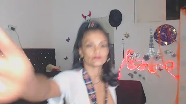 brigitht online show from 10-31-25, 05:37